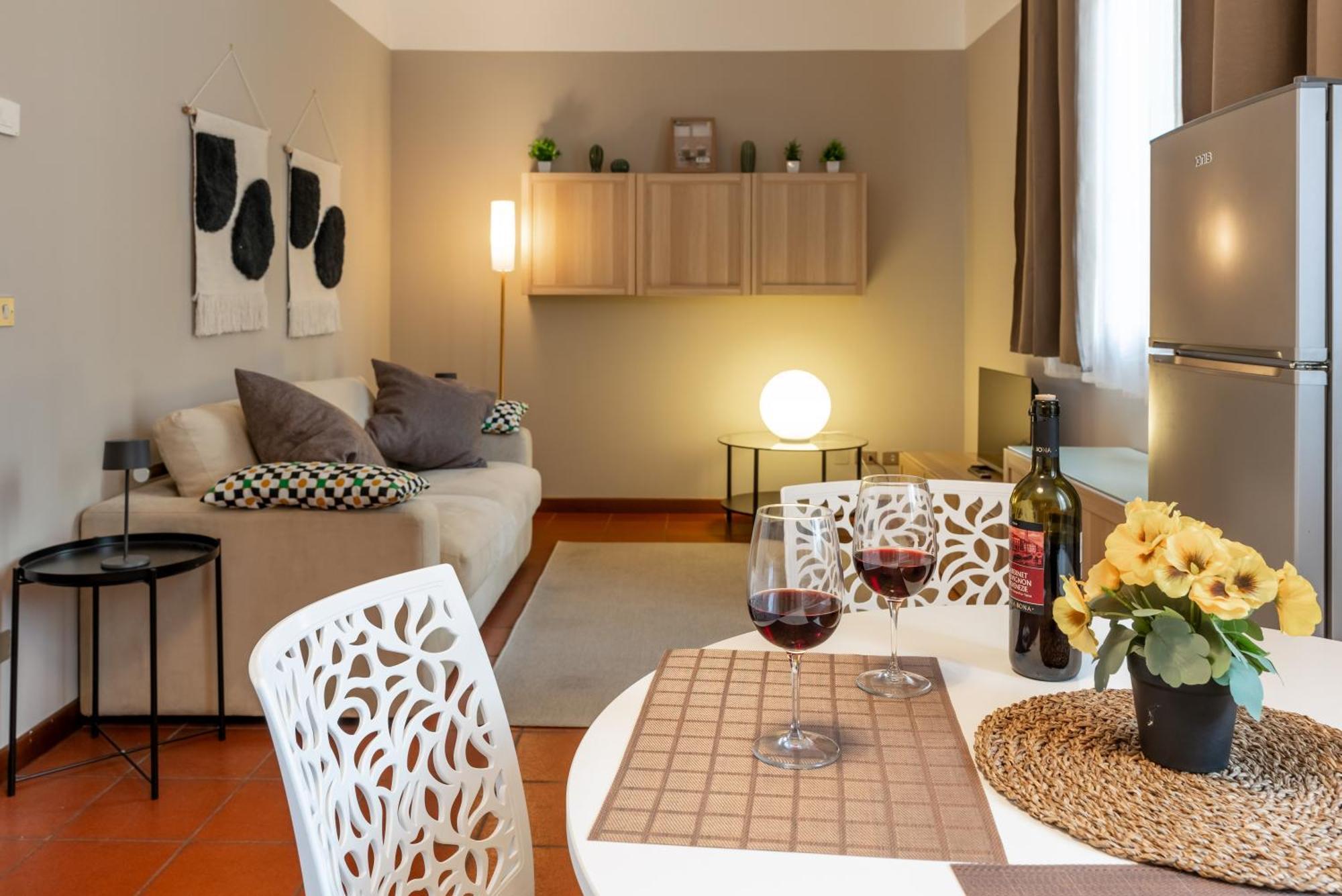 -Near Arena & Parking - Pet Friendly Historical Arena Palace Apartment Verona Exterior foto